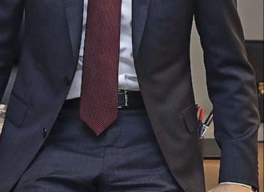 Nguyên Tắc Phối Màu Cà Vạt Phù Hợp Với Bộ Vest Của Bạn